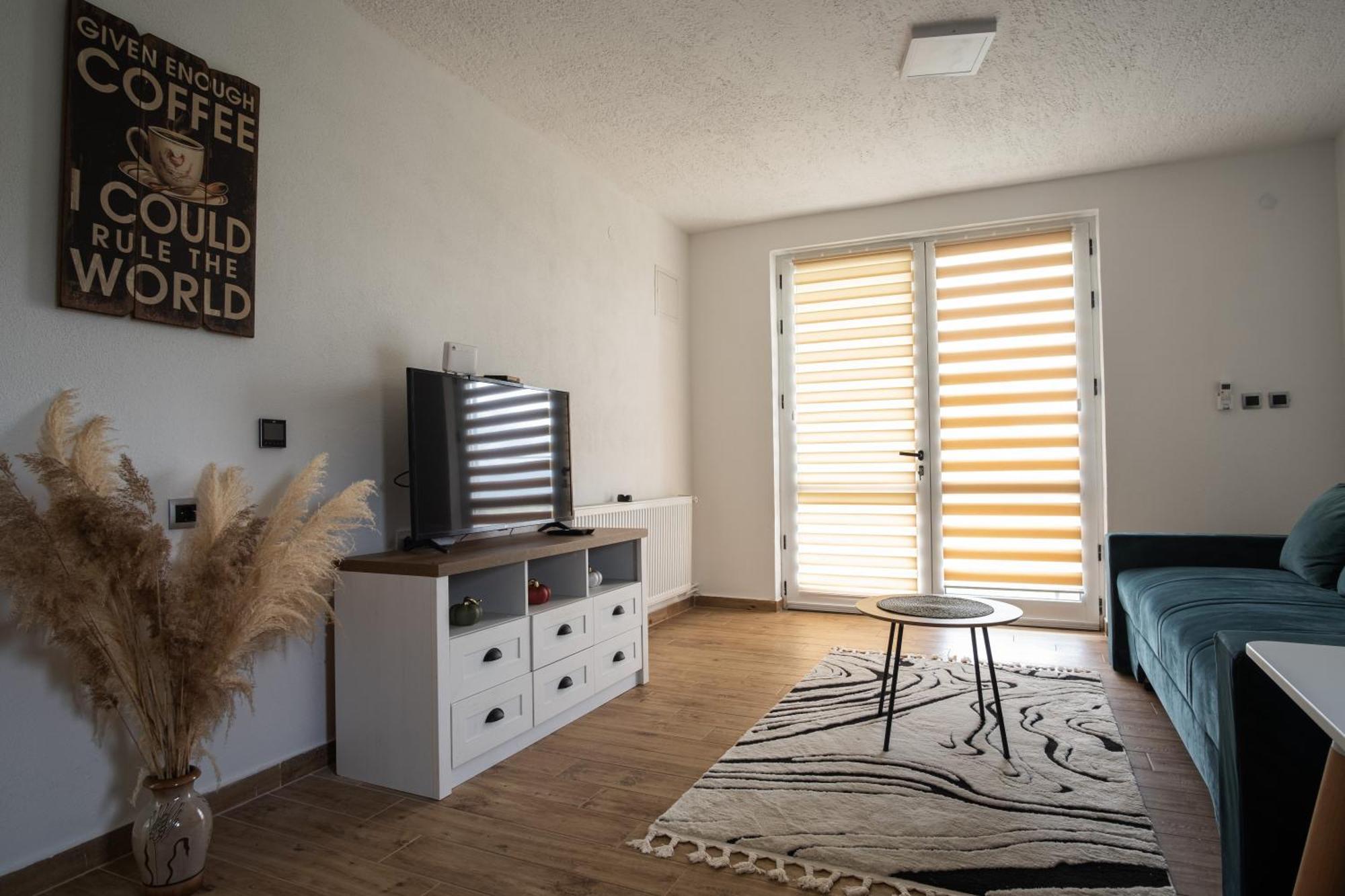 Natura Apartmani يوبوسكي المظهر الخارجي الصورة